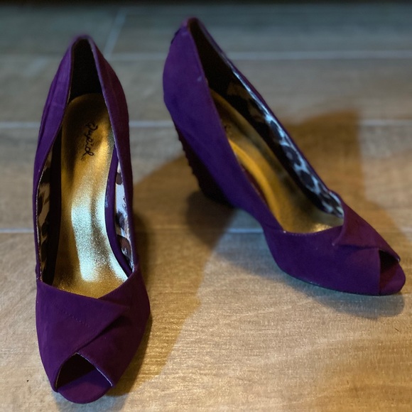 Purple suede wedge heels open toe - Picture 2 of 4
